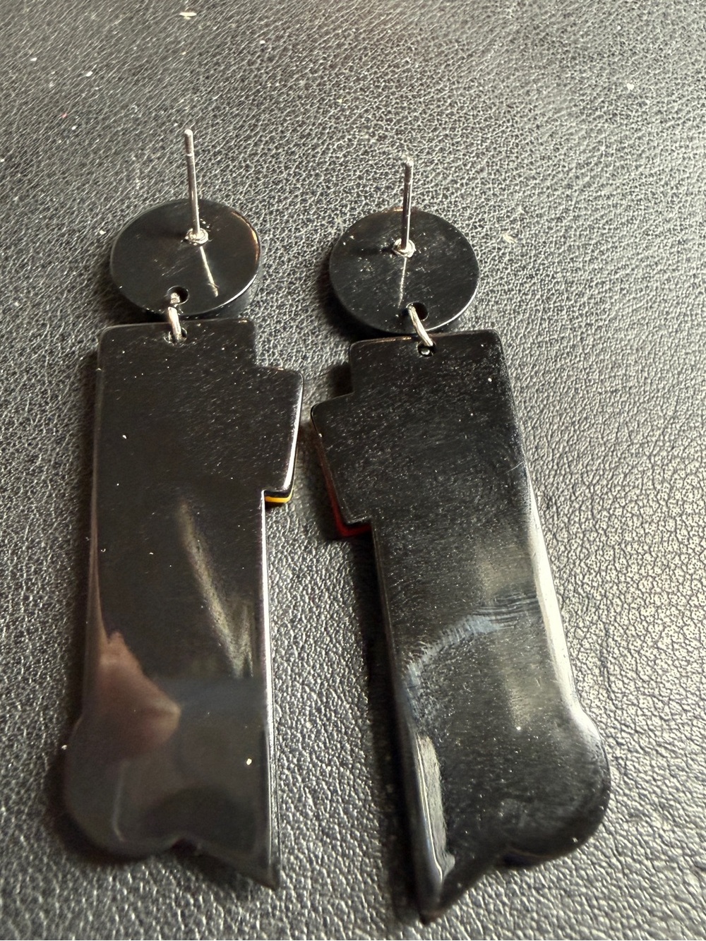 SOLD Vintage 80s 90s Acylic Geometric Color Block Dangle Earrings 2 3/8" Pierced - Picture 3 of 7